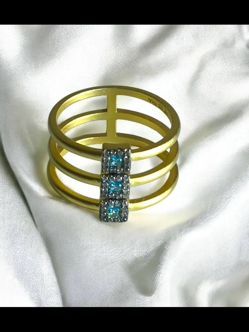 Statement Ring